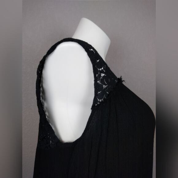 Lovesick High low lace detail top size 2 - Picture 5 of 10